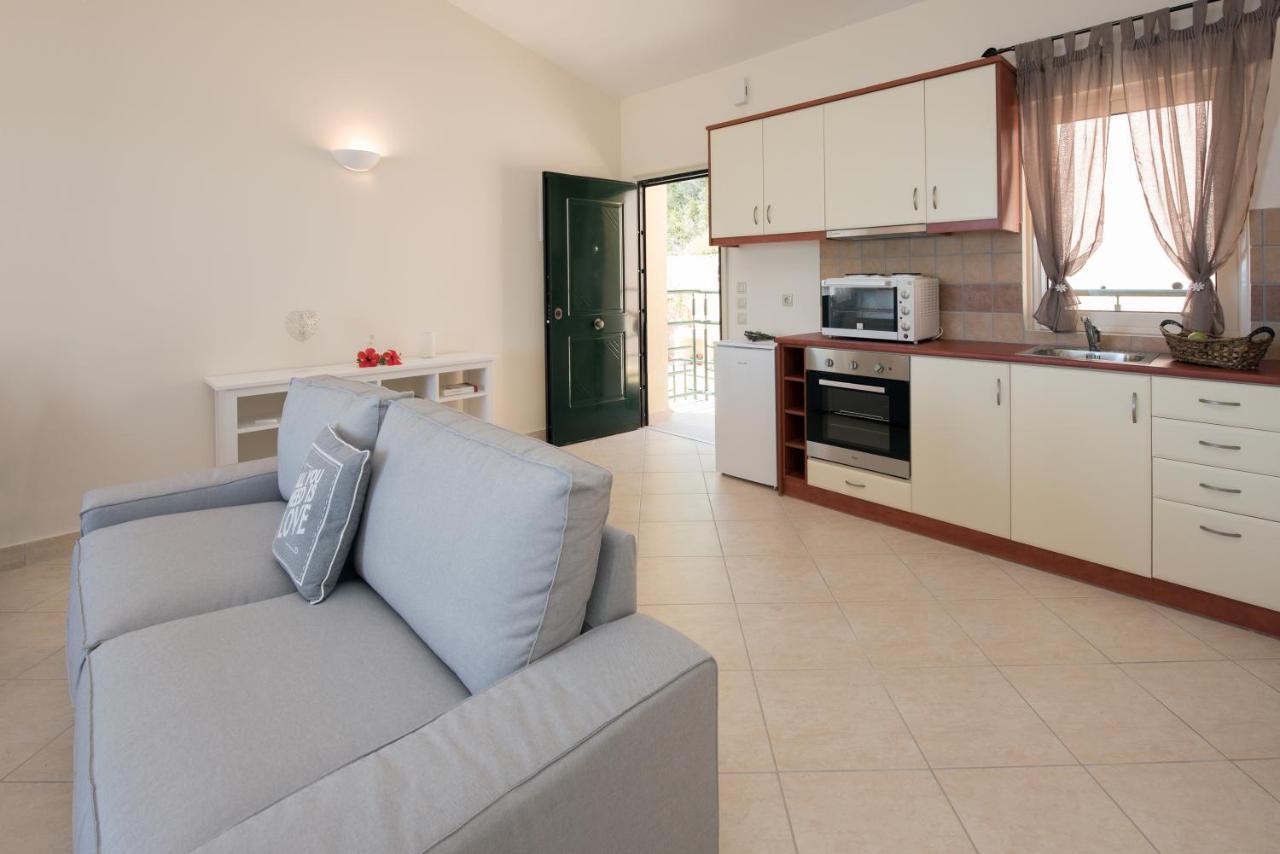 Apartment House On The Sea Glyfada (Corfu)
