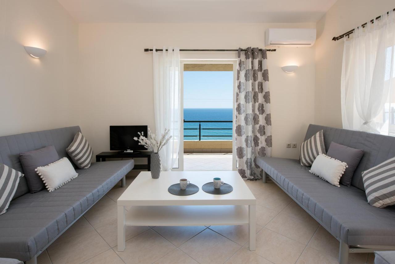 House On The Sea Glyfada (Corfu)